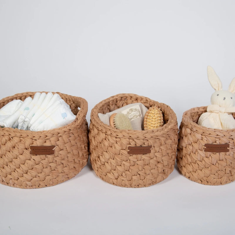 Vintage Knit Baby Basket Set – Brown