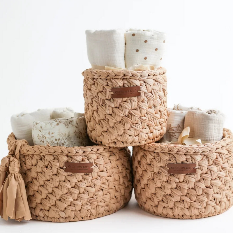 Vintage Knit Baby Basket Set – Brown