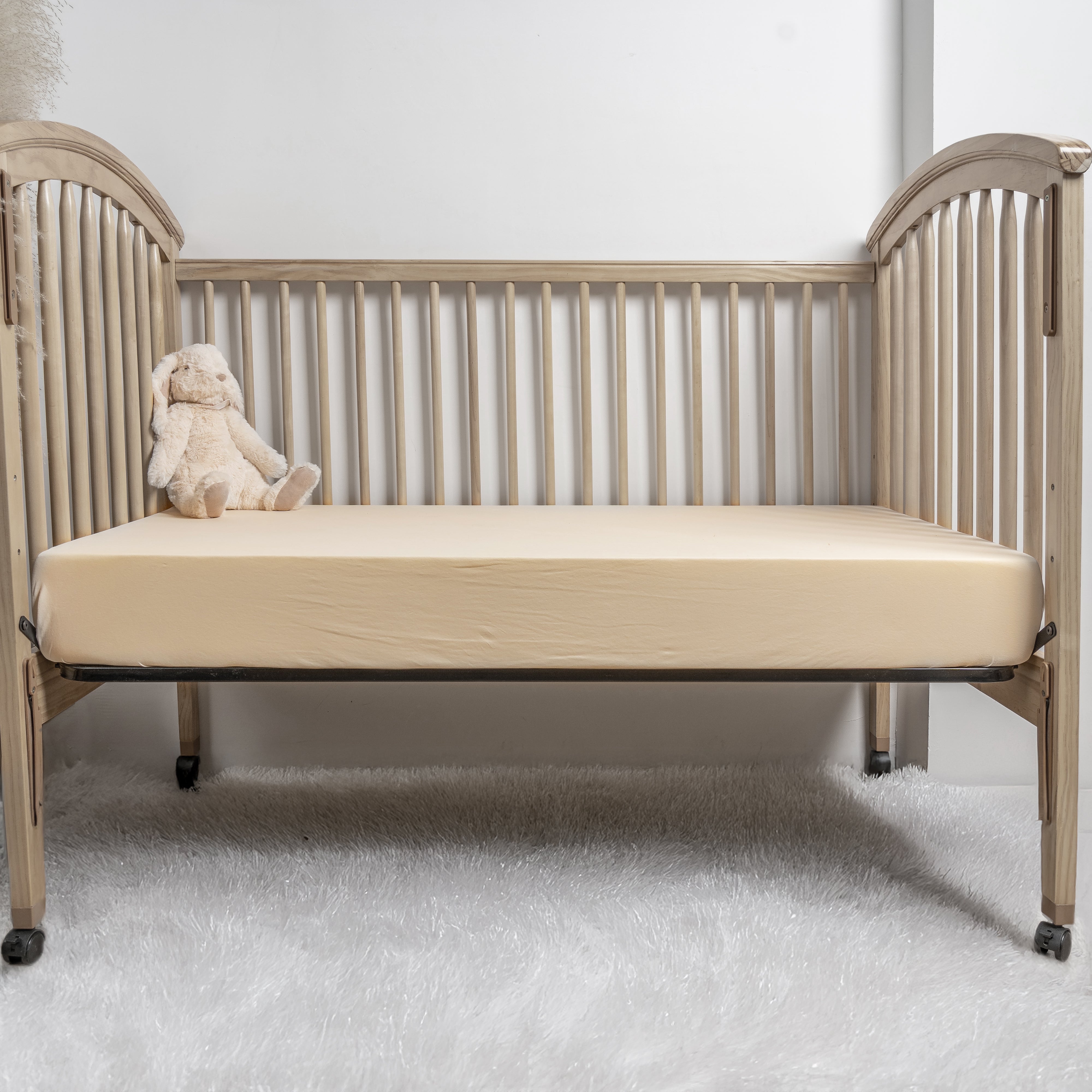 Jersey Crib Cover: Soft, Breathable Comfort - Cream