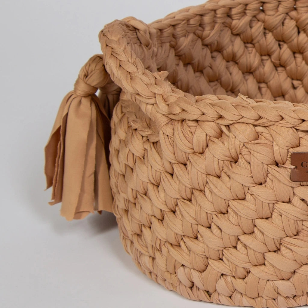 Vintage Knit Baby Basket Set – Brown