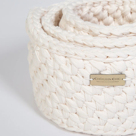 Vintage Knit Baby Basket Set – White